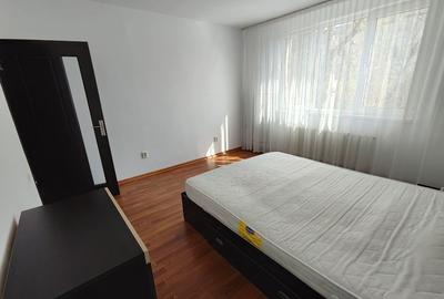 Apartament cu 2 camere semidecomandat, mobilat în Central - 2