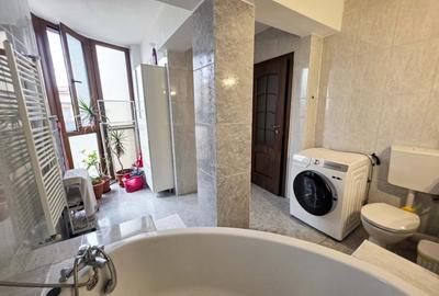 Cladire de vanzare D+P+3E+M, zona Stadion, Pretabil pentru diferite activitati. Cladire de vanzare D+P+3E+M, zona Stadion, Pretabil pentru diferite activitati. - 12