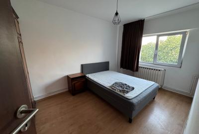 Inchiriere apartament 3 camere Drumul Sarii // Et. 4/4 // 97mp - 10