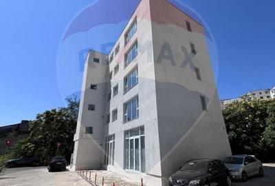 Spatiu de birou NOU -102mp de inchiriat - zona Lizeanu-Stefan cel Mare - 12