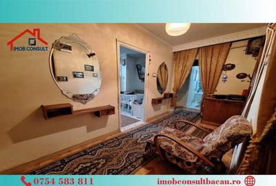 Trei camere! Etaj intermediar! Centrul Bacaului! CE1261 - 1