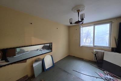 Apartament cu 3 camere semidecomandat în Obor - 9