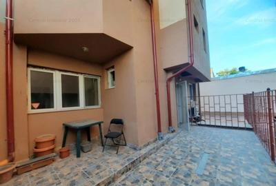 Apartament cu 4 camere decomandat în Moșilor - 9