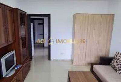 Garsonieră în Romană - 8