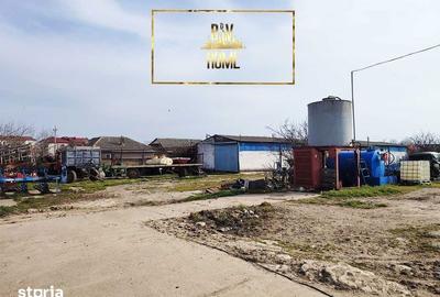 Teren de 5500 mp, în Central