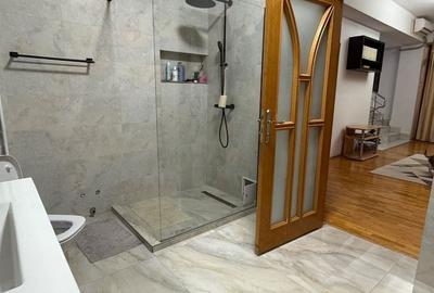 Casă cu 4 camere în Central - 6