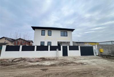 Casă individuală cu 4 camere cu Teren 320 Mp în Berceni