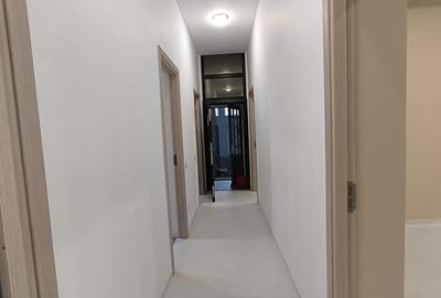 Birou, de 330 mp, în Capitol - 8