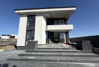 LUX | CASA | VILA INDIVIDUALA | CURTE | PROPRIETAR | TUNARI - 10