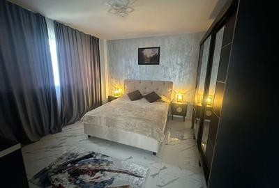 Apartament cu 4 camere decomandat în Central - 1