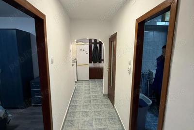 Apartament cu 2 camere decomandat în Lacul Tei - 4