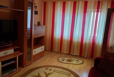 Apartament cu 2 camere decomandat în Exterior Vest - 3
