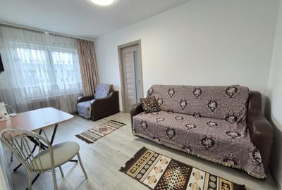 Tomis Nord - Brotacei - 3 camere  nedecomandate - 9