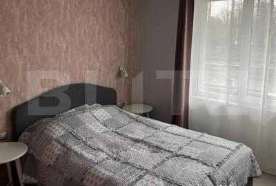 Apartament cu 4 camere semidecomandat în Central - 1