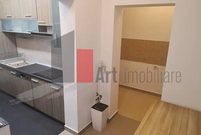 Apartament cu 3 camere semidecomandat în Parcul Carol - 5