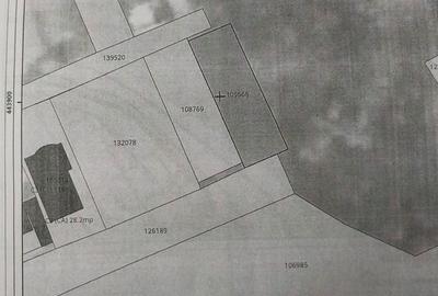 Teren de 300 mp, în Central - 1