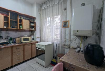 Apartament vis-a-vis Mall Vitan (Calea Dudesti - Alba iulia) - Centrala Proprie - 3