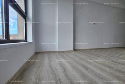 Apartament cu 3 camere decomandat în Central - 1