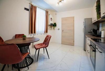 Apartament cu 2 camere semidecomandat în Centrul Istoric - 3