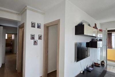 Apartament cu 3 camere decomandat în Central - 3