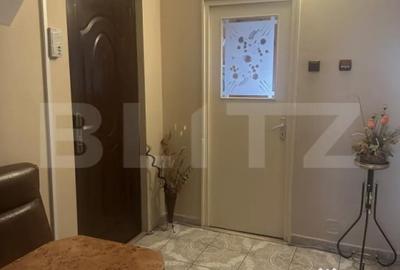 Apartament cu 3 camere decomandat, mobilat în Micro 17 - 7