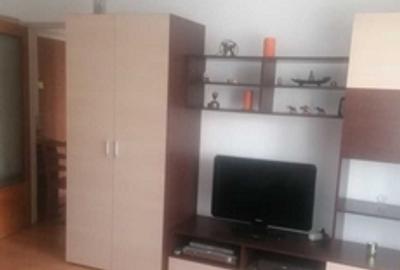 Tei Obor Metrou, bl.1990,decomandat, 4/8, balcon inchis, renovat,bucatarie mare. - 2