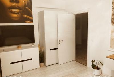 Apartament cu 3 camere decomandat în Central - 2