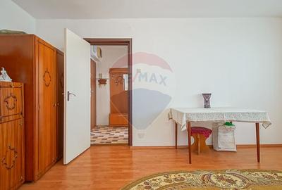 Apartament cu 2 camere semidecomandat în Astra - 2