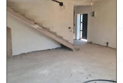 Casă în Central - 2