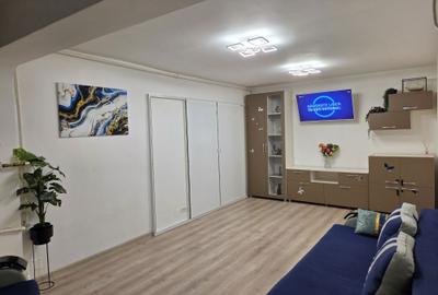 Apartament cu 3 camere decomandat în Tomis Nord - 3
