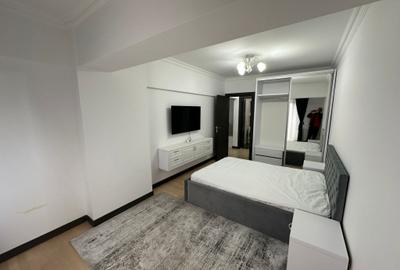 City Park Mall- 2 camere decomandate,  mobilat-utilat complet, termen lung - 4