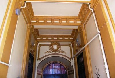 Unirii Bratianu cladire monument - 2