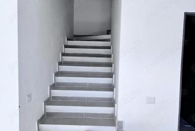 Casă în Bujoreni - 2