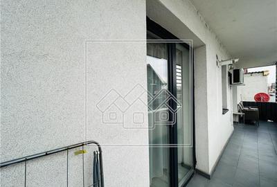 Apartament cu 3 camere nedecomandat în Turnișor - 11