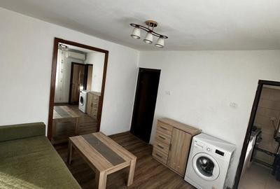 Vânzare apartament 2 camere – zona Minerilor, Târgu Jiu - 1