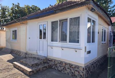 Casa batraneasca locuibila cu teren generos Ghilane - 1