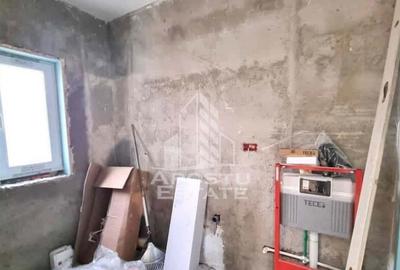 Casă cu 3 camere cu Teren 300 Mp în Giarmata