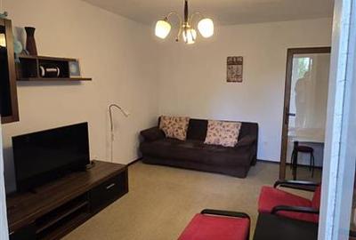 Garsonieră decomandată, mobilată în Titan - 3