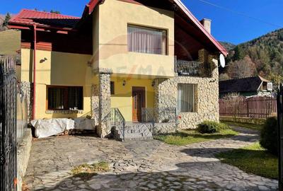 Casa / Vila de lux cu 5 camere de vanzare - 9