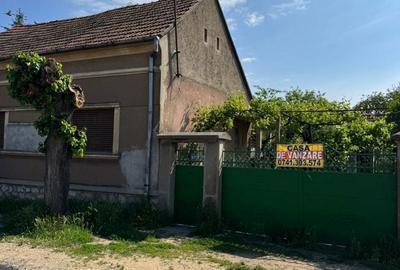 Casă cu 4 camere în Poșoloaca - 1