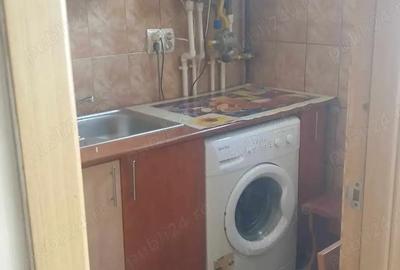 Garsoniera de vanzare