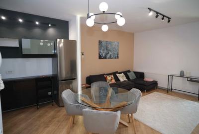 Apartament cu 3 camere semidecomandat în Central - 2