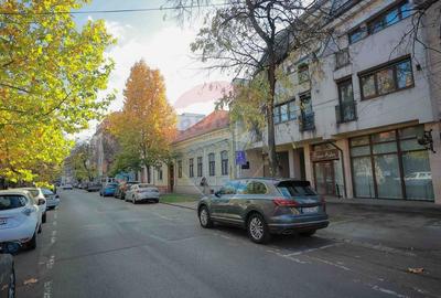 Apartament cu 3 camere de vanzare in zona Ultracentral - 17