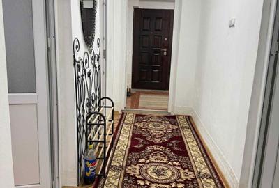 Casă cu 3 camere în Central - 8