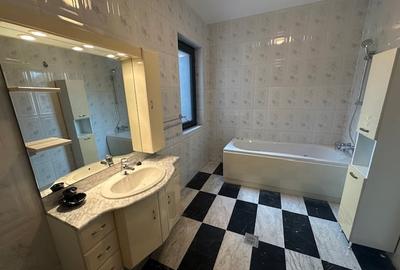 Cotroceni , Doctor Carol Davila, metrou Eroilor, piscina, constructie 2000! - 8