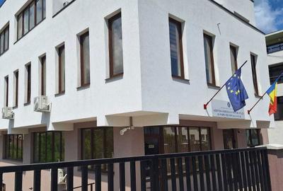 Spațiu comercial, de 23 mp, în Central - 6