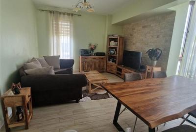 Apartament cu 2 camere decomandat în Ciurea