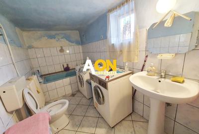 Casă individuală cu 2 camere cu Canalizare în Central - 7