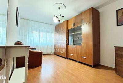 Apartament cu 2 camere decomandat în Decebal - 1