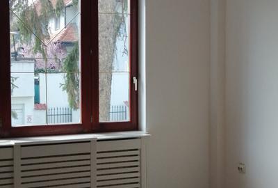 Casă individuală cu 9 camere cu Canalizare în Floreasca - 17